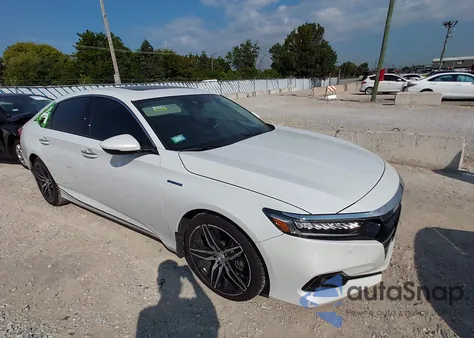 2022 Honda Accord Hybrid Touring z USA, uszkodzony, nr VIN 1HGCV3F98NA022353